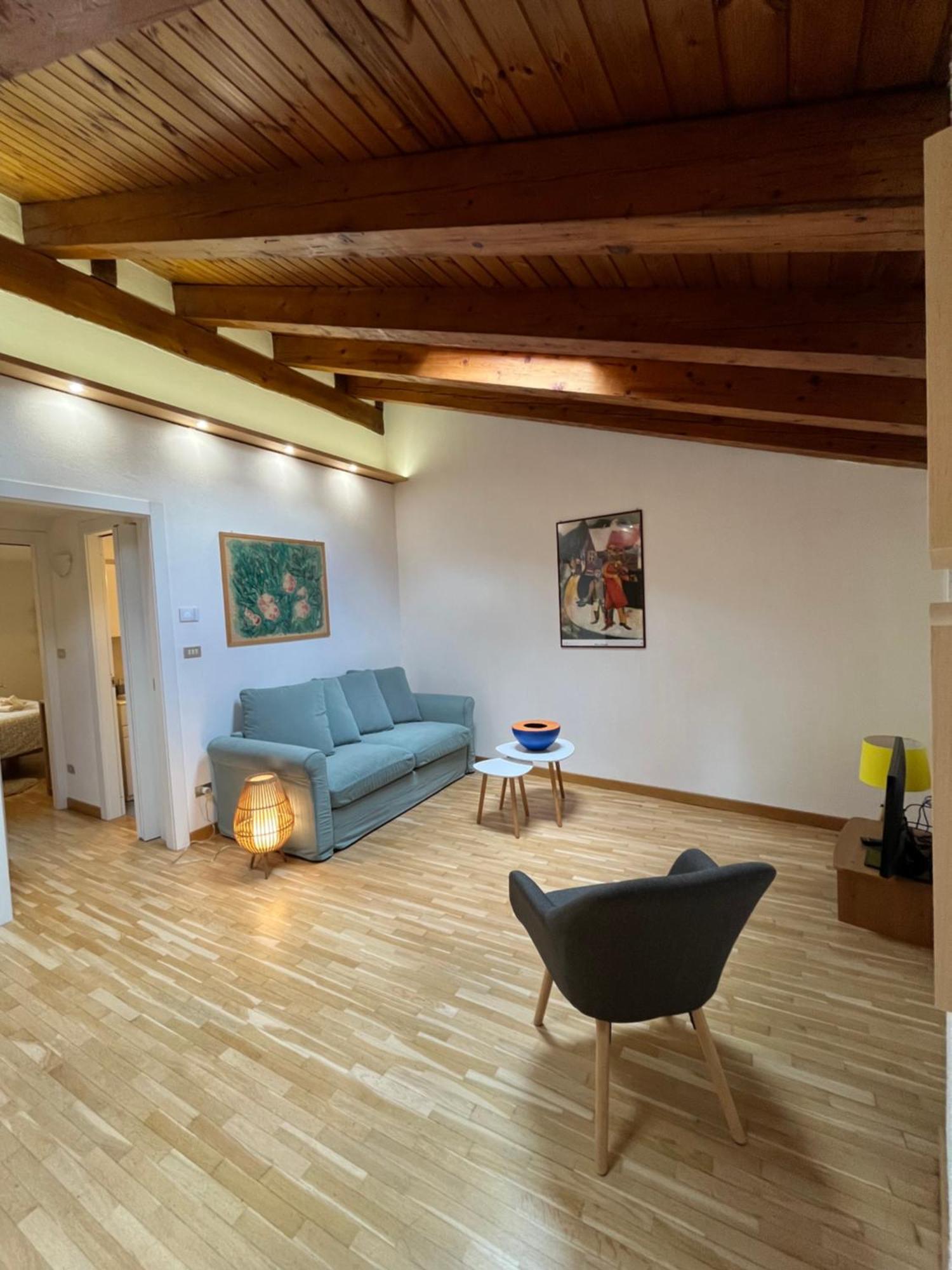 Maison De Trotte Aosta Ngoại thất bức ảnh