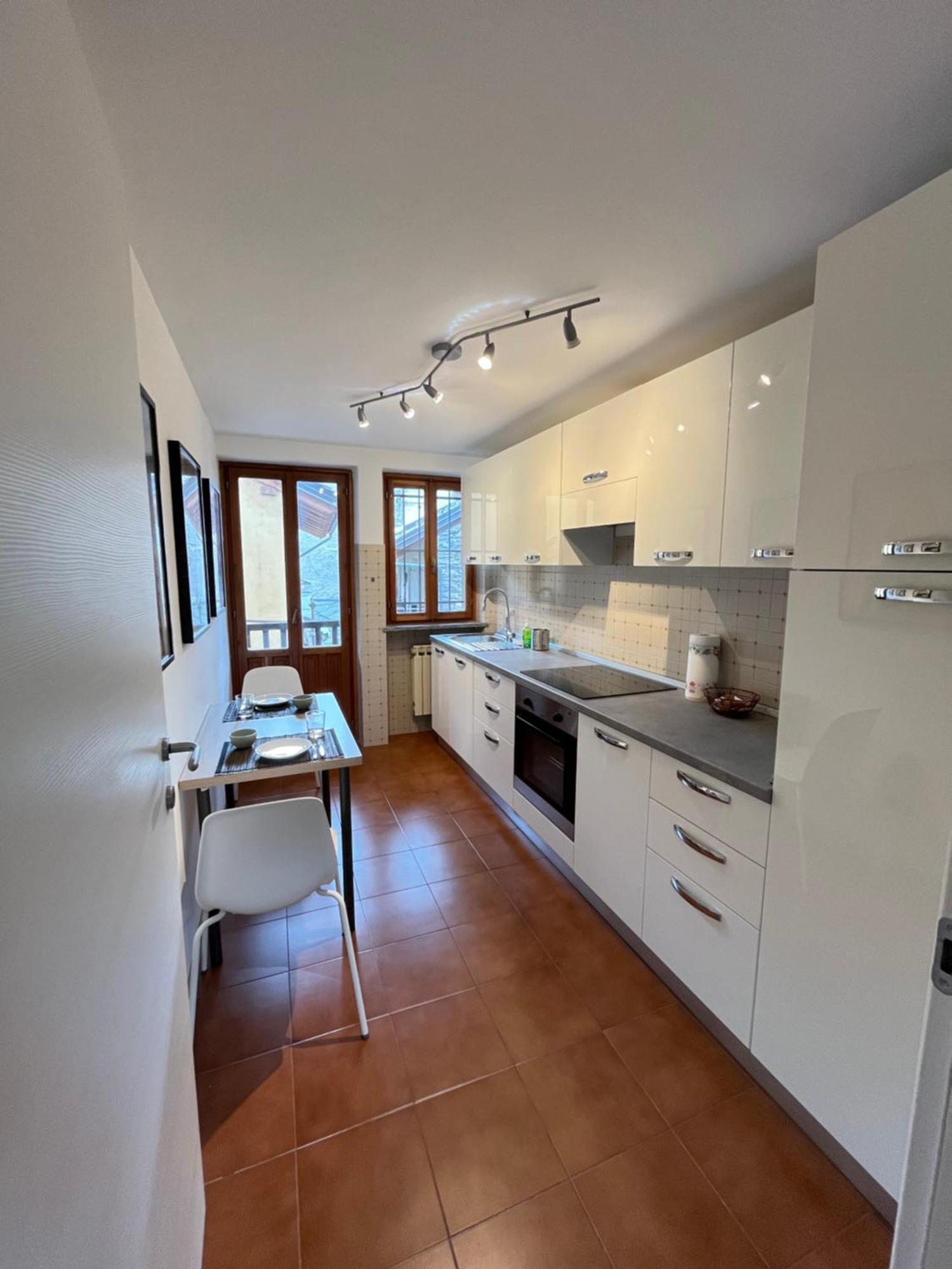 Maison De Trotte Aosta Ngoại thất bức ảnh